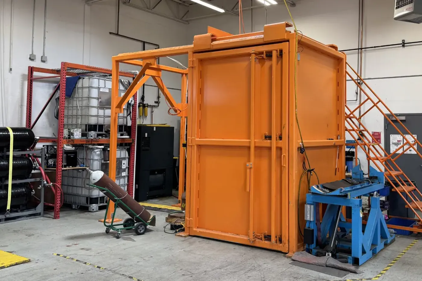 Pressure vessels, tanks, and cylinders retesting area